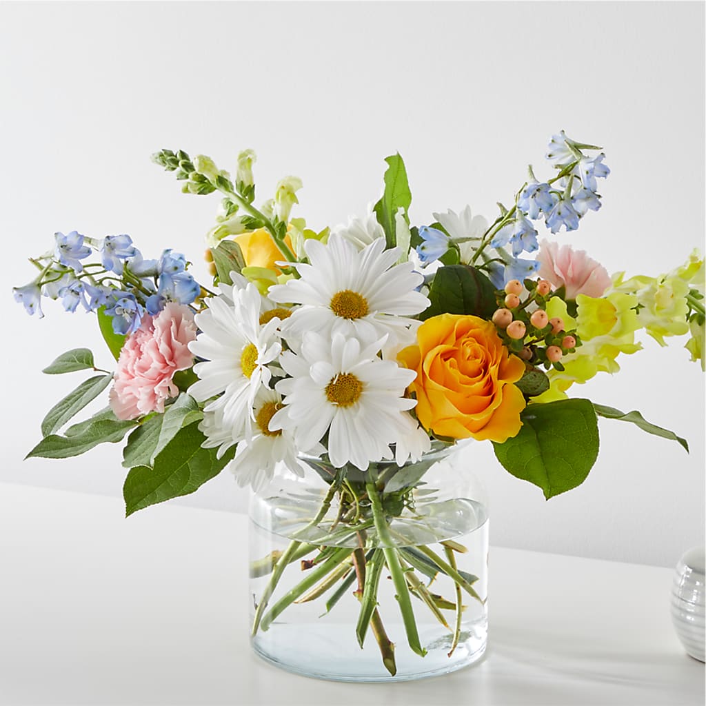Sun Salutation Bouquet – TIFFANEY'S FLOWERS & GIFTS, Junction City KY