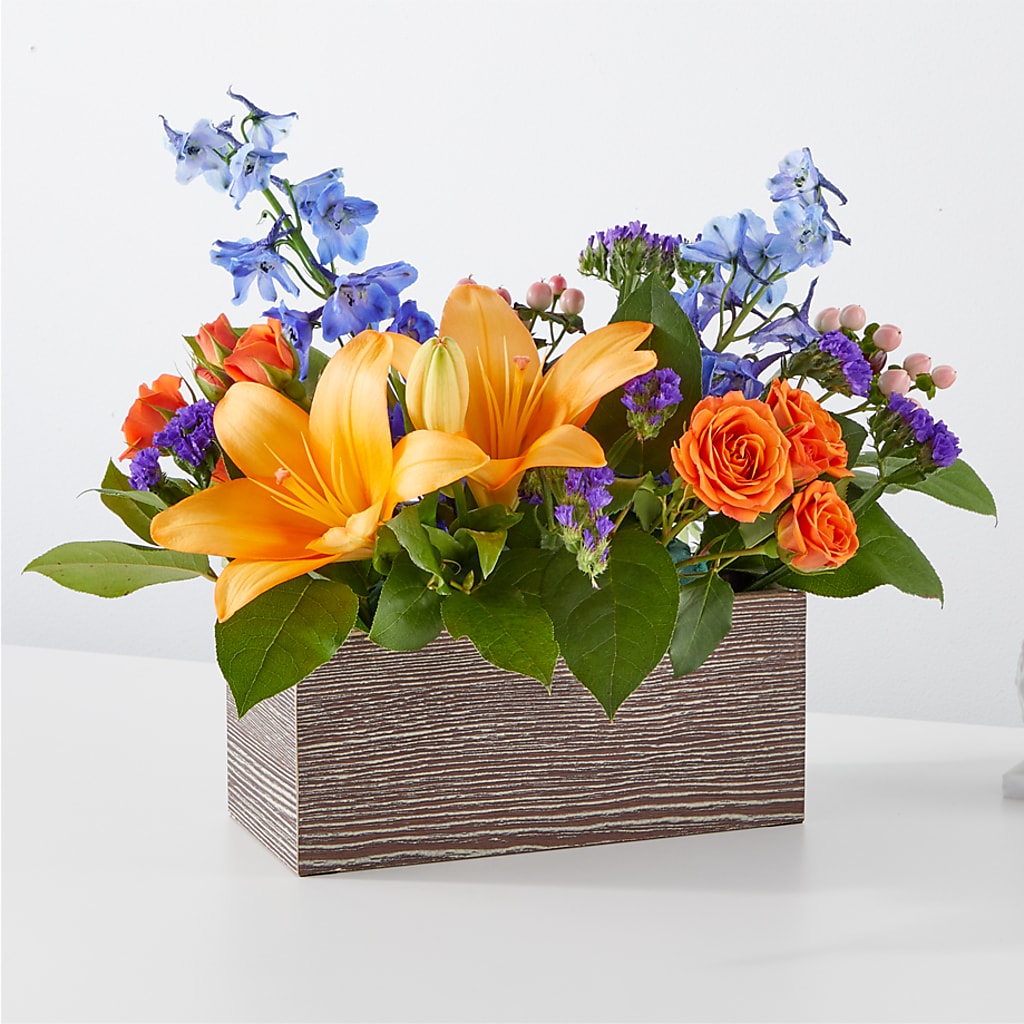 Radiant Citrus Box Bouquet – TIFFANEY'S FLOWERS & GIFTS, Junction City KY