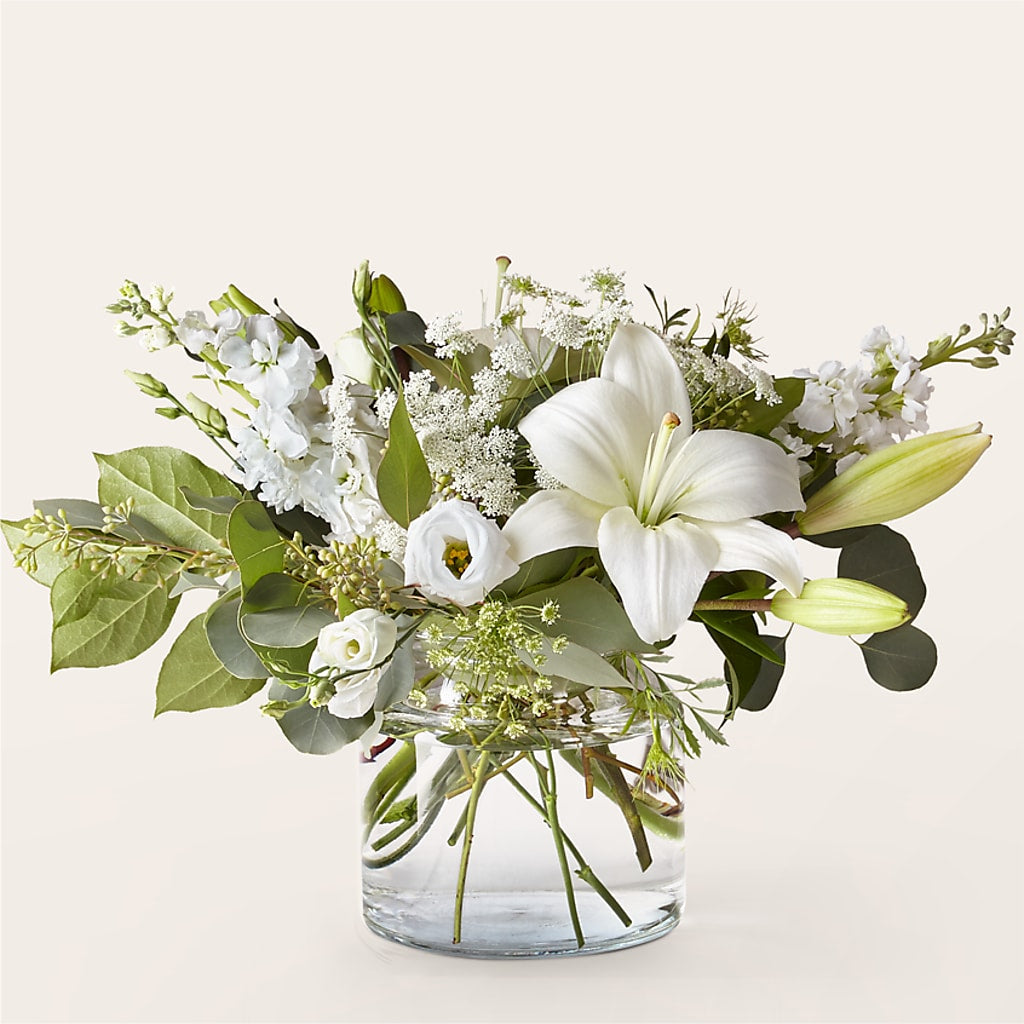 Alluring Elegance Bouquet – TIFFANEY'S FLOWERS & GIFTS, Junction City KY