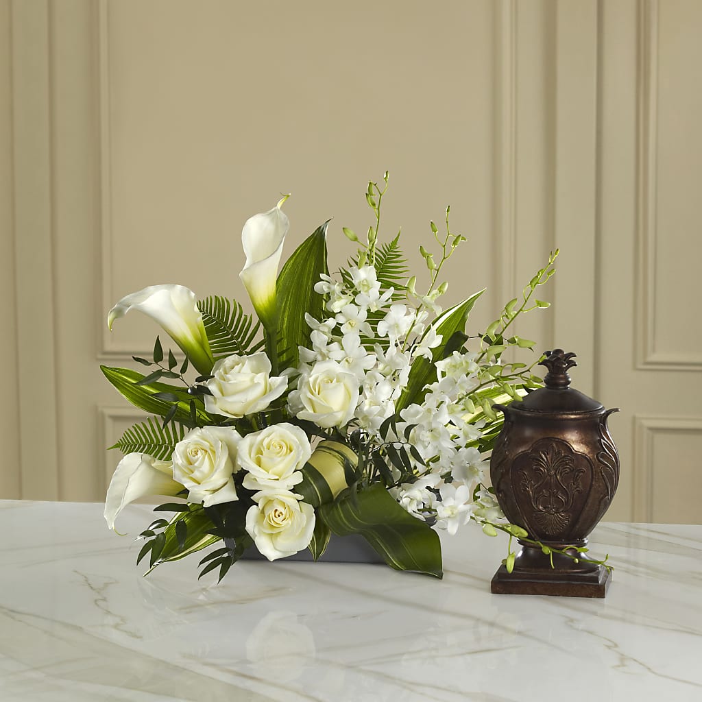 At Peace Arrangement – TIFFANEY'S FLOWERS & GIFTS, Junction City KY