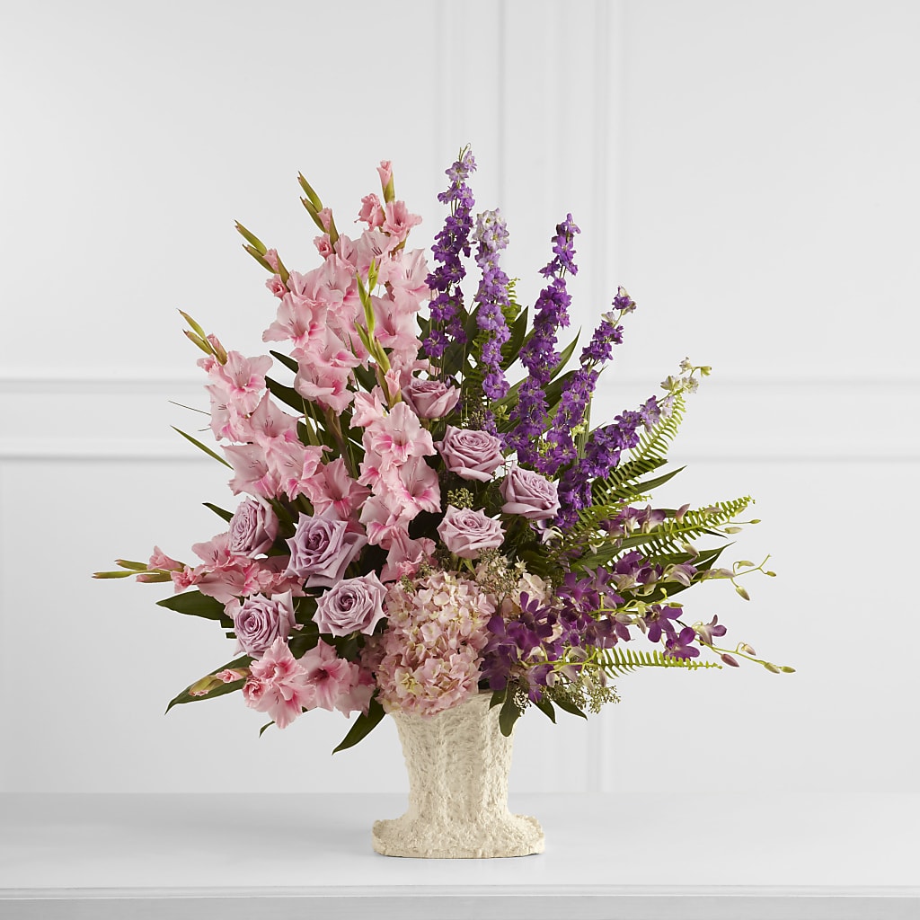Flowing Garden Arrangement – TIFFANEY'S FLOWERS & GIFTS, Junction City KY