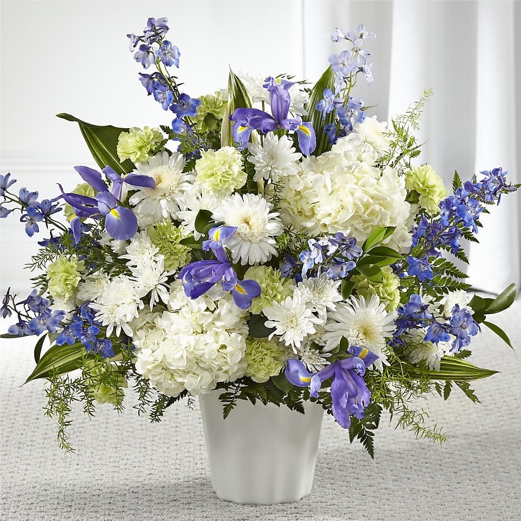Soft Serenity Floor Basket – TIFFANEY'S FLOWERS & GIFTS, Junction City KY