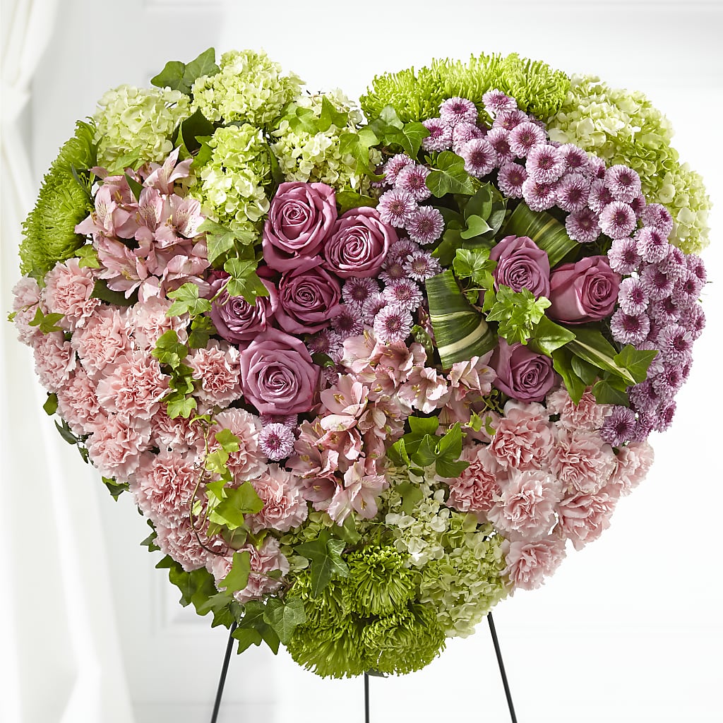 Heartwarming Standing Heart – TIFFANEY'S FLOWERS & GIFTS, Junction City KY