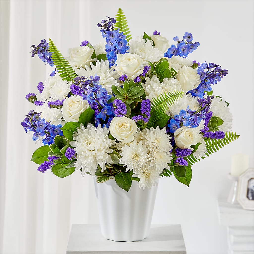 Hold Dear Tabletop Basket – TIFFANEY'S FLOWERS & GIFTS, Junction City KY