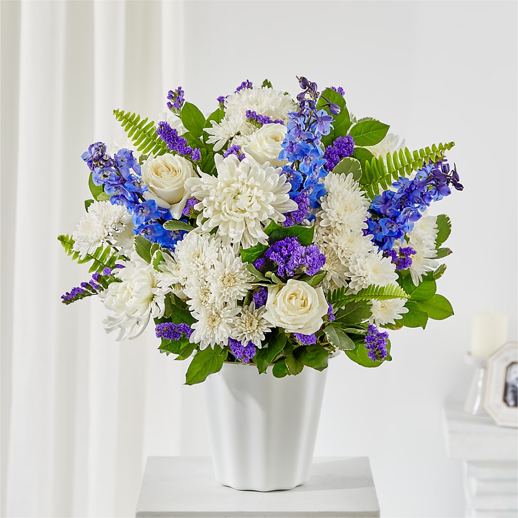 Hold Dear Tabletop Basket – TIFFANEY'S FLOWERS & GIFTS, Junction City KY