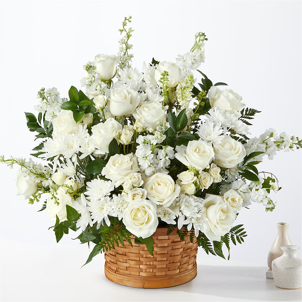 Heartfelt Condolences Arrangement – TIFFANEY'S FLOWERS & GIFTS, Junction City KY