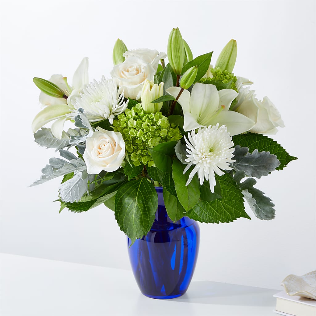 Snowy Dreams Bouquet – TIFFANEY'S FLOWERS & GIFTS, Junction City KY
