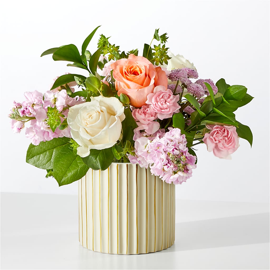 French Market Bouquet with Ivory Vase – TIFFANEY'S FLOWERS & GIFTS, Junction City KY