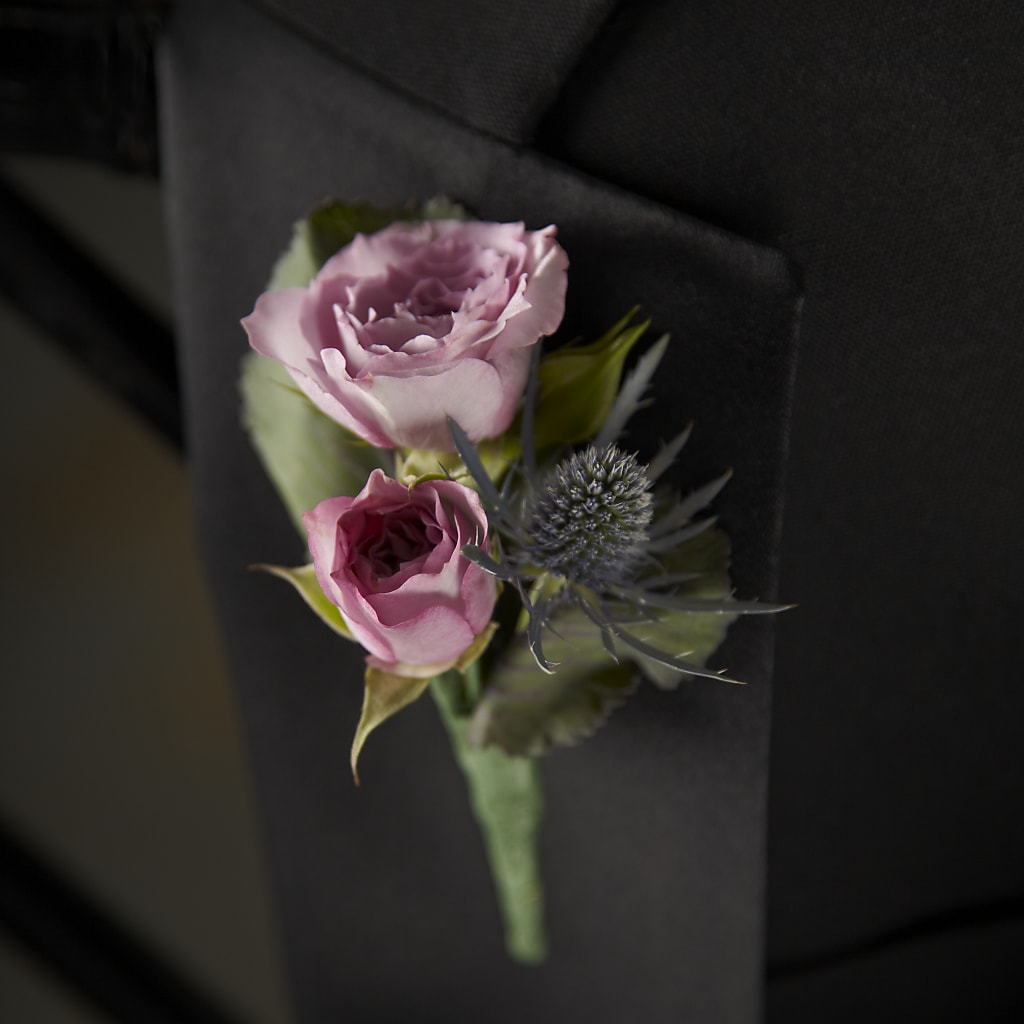 Veronica Boutonniere – TIFFANEY'S FLOWERS & GIFTS, Junction City KY