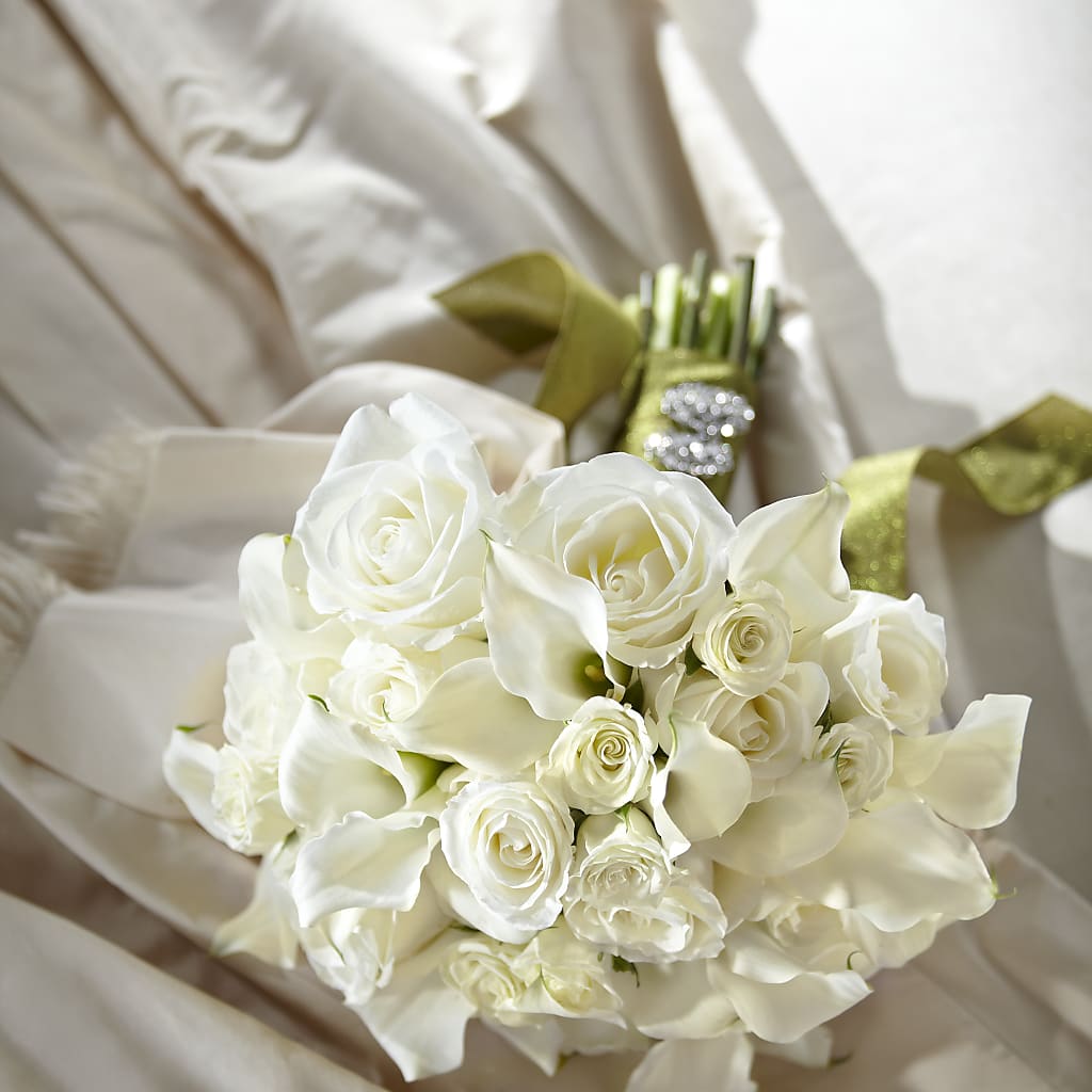 Serene Highness Bouquet – TIFFANEY'S FLOWERS & GIFTS, Junction City KY