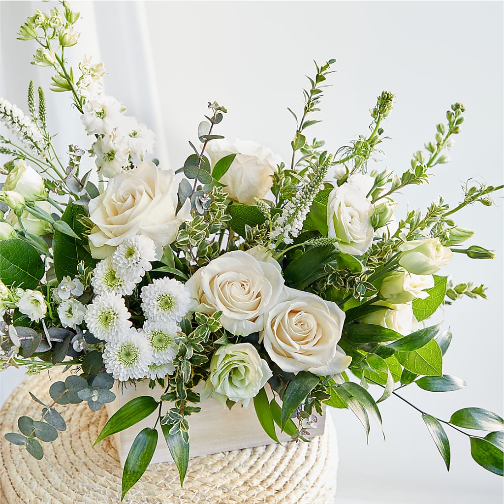 Cashmere Bouquet – TIFFANEY'S FLOWERS & GIFTS, Junction City KY