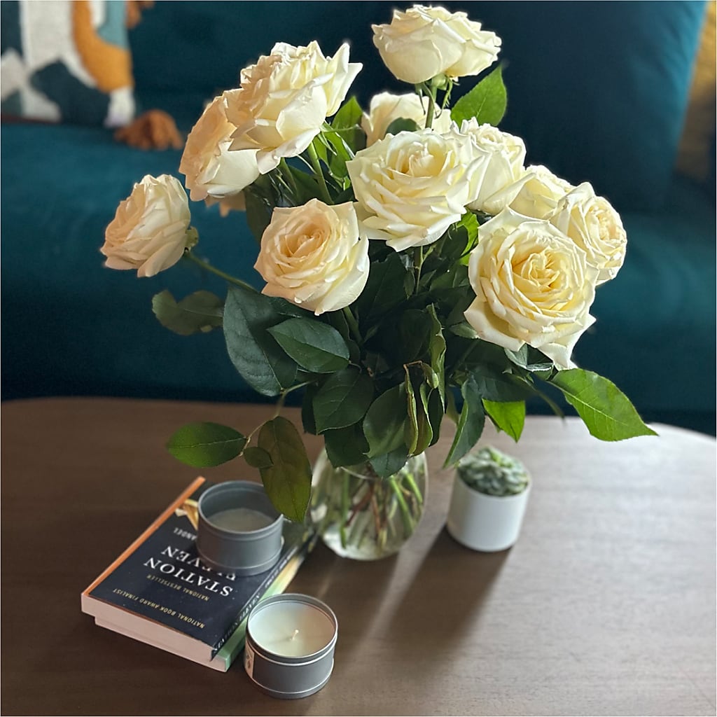 Long Stem Yellow Rose Bouquet – TIFFANEY'S FLOWERS & GIFTS, Junction City KY