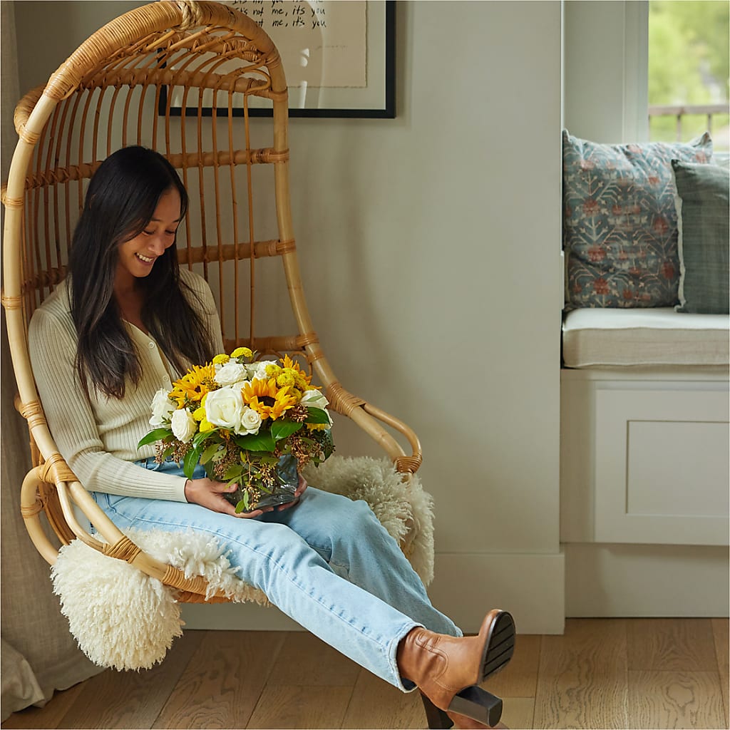 Luminous Morning Bouquet – TIFFANEY'S FLOWERS & GIFTS, Junction City KY