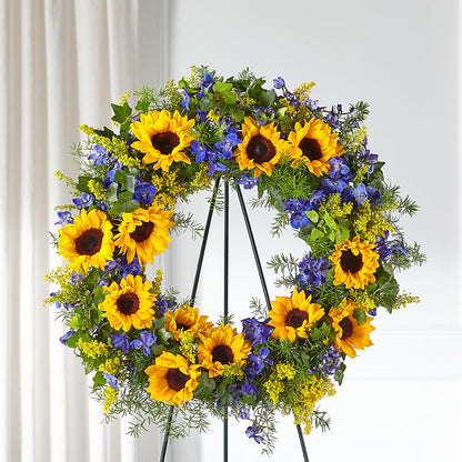 Bright Rays Wreath – TIFFANEY'S FLOWERS & GIFTS, Junction City KY