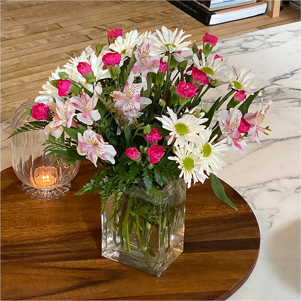 Sweet Surprises® Bouquet – TIFFANEY'S FLOWERS & GIFTS, Junction City KY