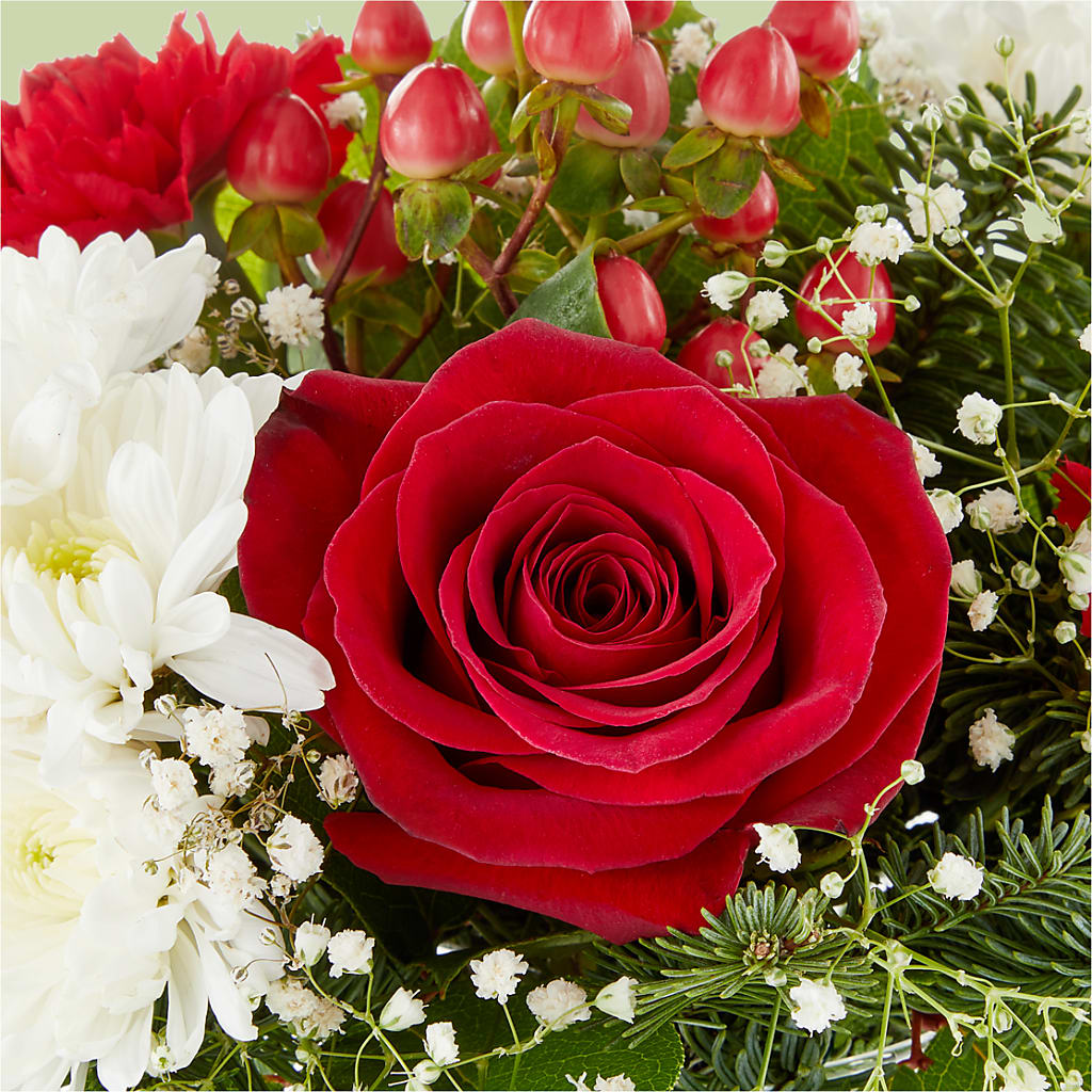 Chance of Flurries Bouquet – TIFFANEY'S FLOWERS & GIFTS, Junction City KY