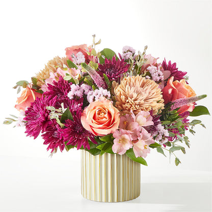 Berry Cobbler Bouquet with Ivory Vase – TIFFANEY'S FLOWERS & GIFTS, Junction City KY