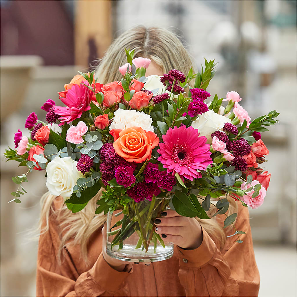Smell the Roses Bouquet – TIFFANEY'S FLOWERS & GIFTS, Junction City KY