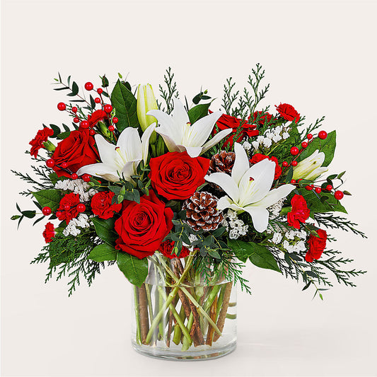 Best in Snow Bouquet – TIFFANEY'S FLOWERS & GIFTS, Junction City KY