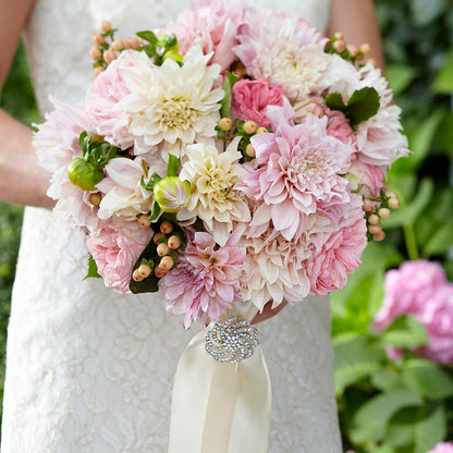 Heart's Promise Bouquet – TIFFANEY'S FLOWERS & GIFTS, Junction City KY