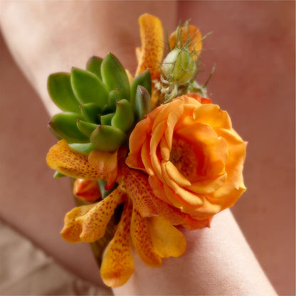 Irresistible Love Wrist Corsage – TIFFANEY'S FLOWERS & GIFTS, Junction City KY