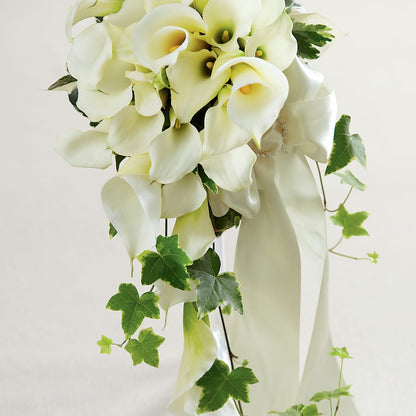 White Chapel Bouquet – TIFFANEY'S FLOWERS & GIFTS, Junction City KY